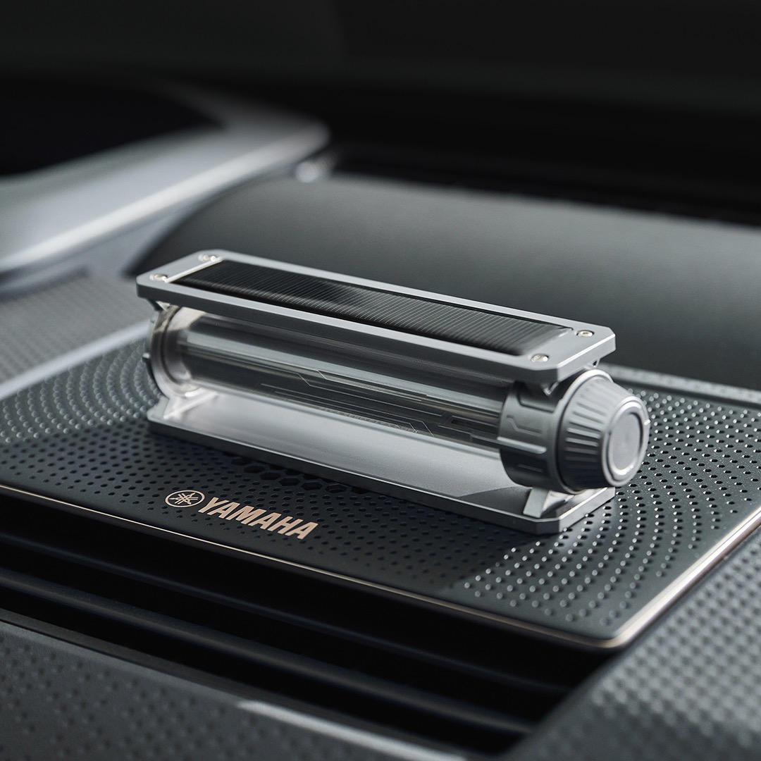 Автовизитка Zeekr 3 Автовизитка Zeekr — изображение 3