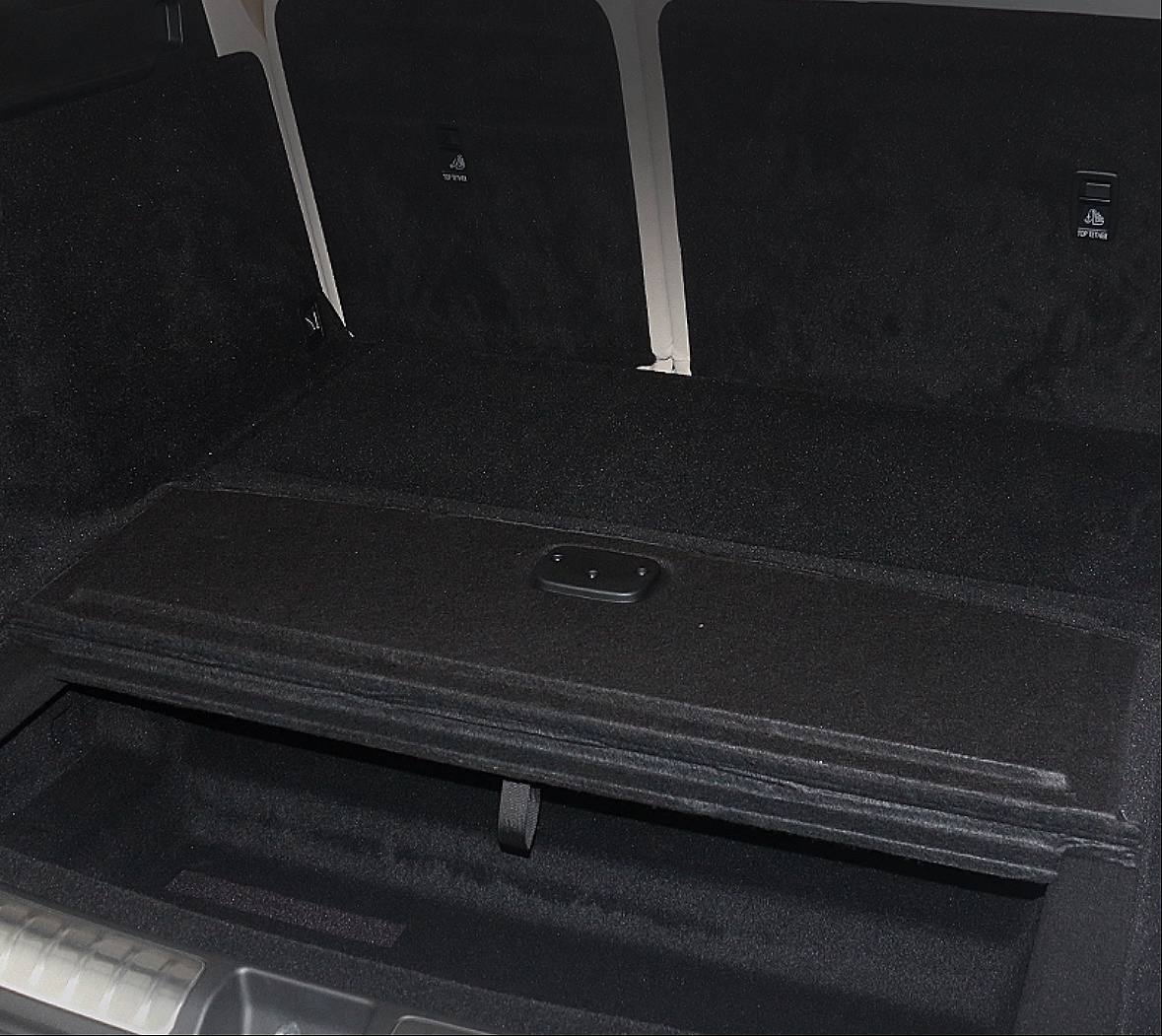 Складная панель-крышка органайзера багажника AITO M8 (5 мест) 4 Складная панель-крышка органайзера багажника AITO M8 (5 мест) — изображение 4